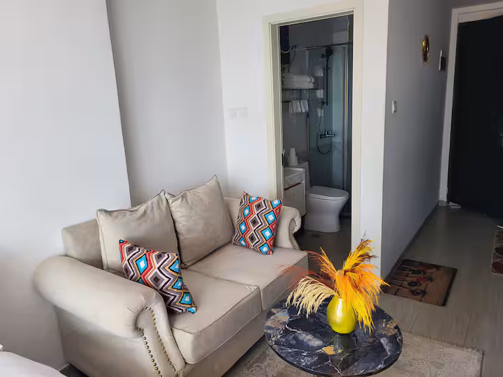 Charming studio at Goldpark Kilimani, Yaya Centre — photo 14 of 22