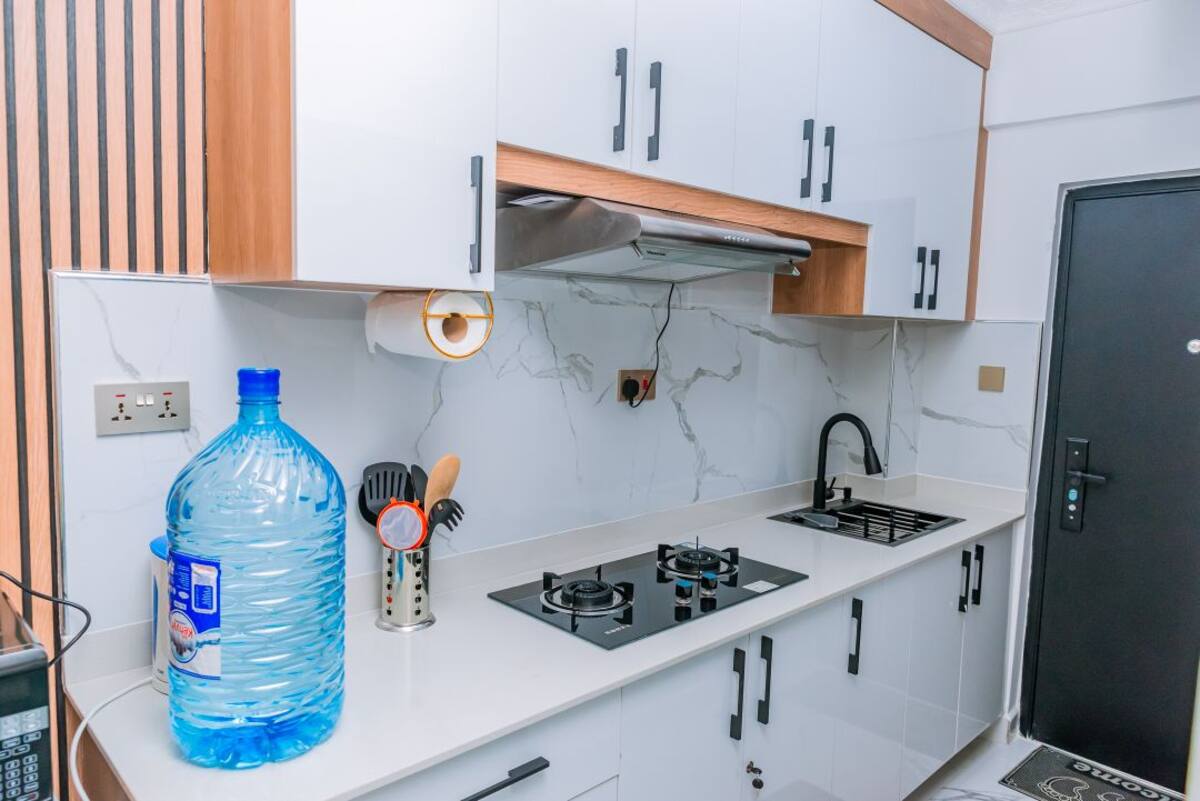Urban Oasis Studio, SmartHome Apartment, Kilimani — photo 21 of 34