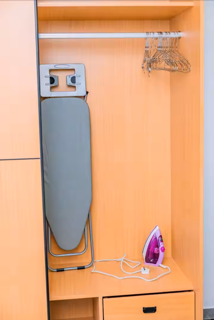 City Charm: 1 BR with Kilimani Skyline View — photo 28 of 30