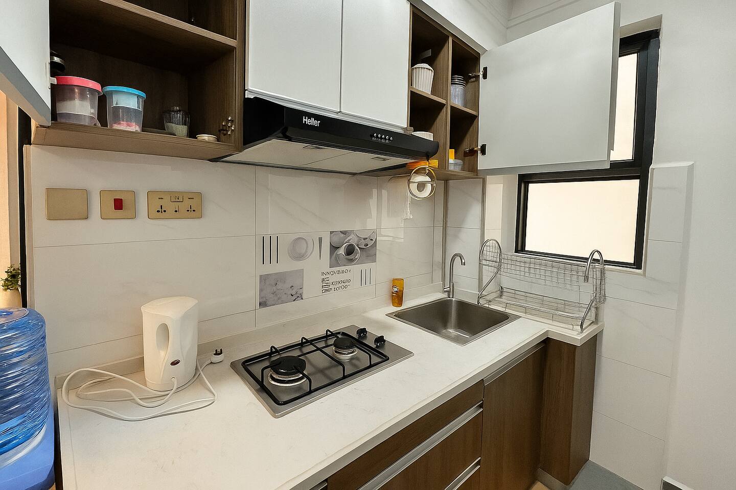 Modern 1BR Escape – Skyline Comfort at Valley Arcade — photo 3 of 13
